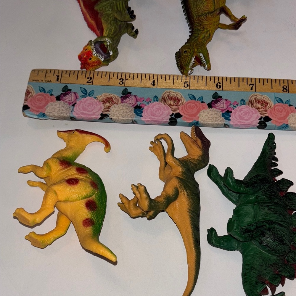Jurassic Park Dinosaur Toys R Us Dinosaur VTG Dinosaur Toy Set - Multi - Picture 4 of 12